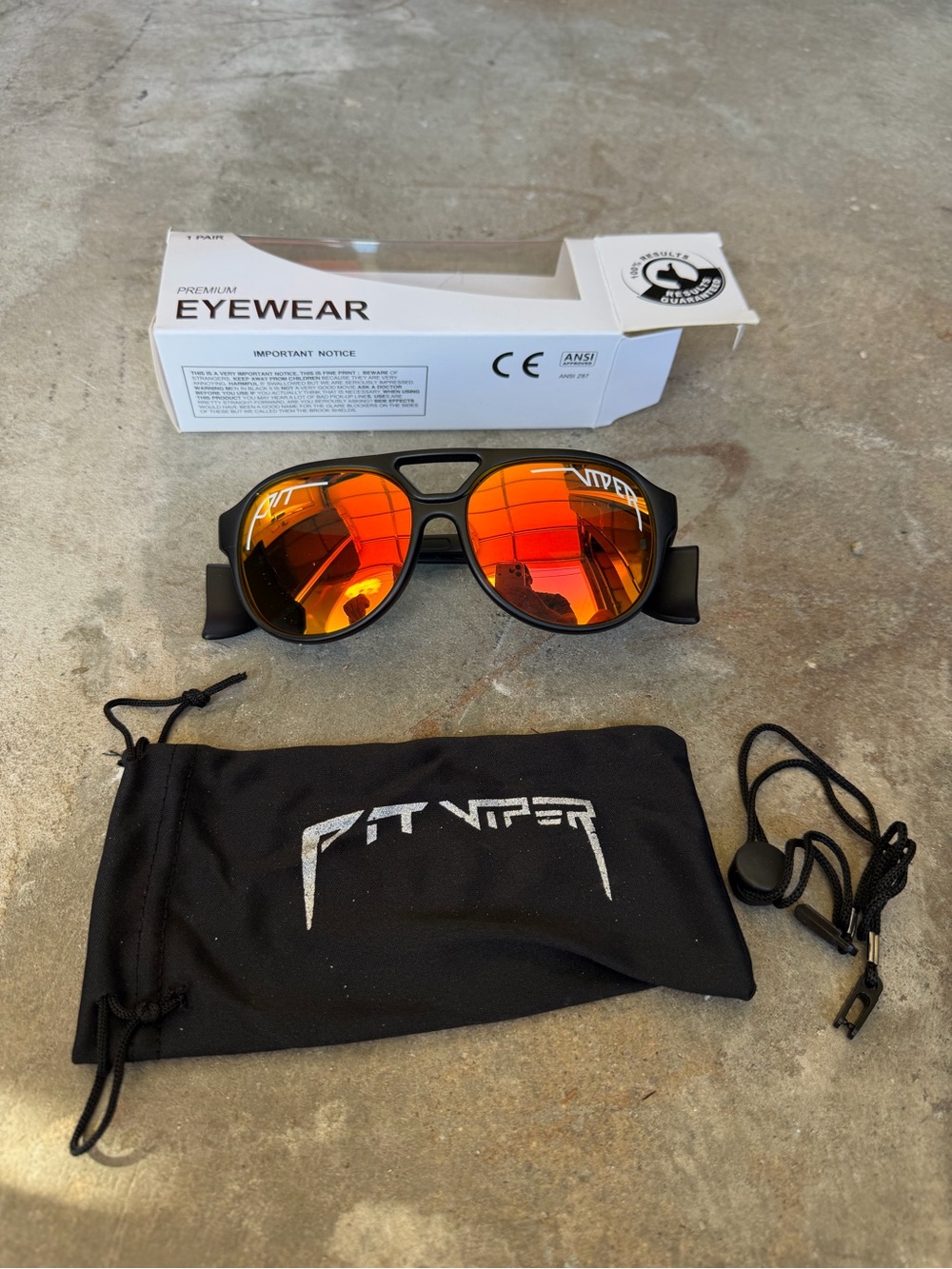 Pit Viper Exciters Sunglasses The Exec Black Polarized Lens 149mm